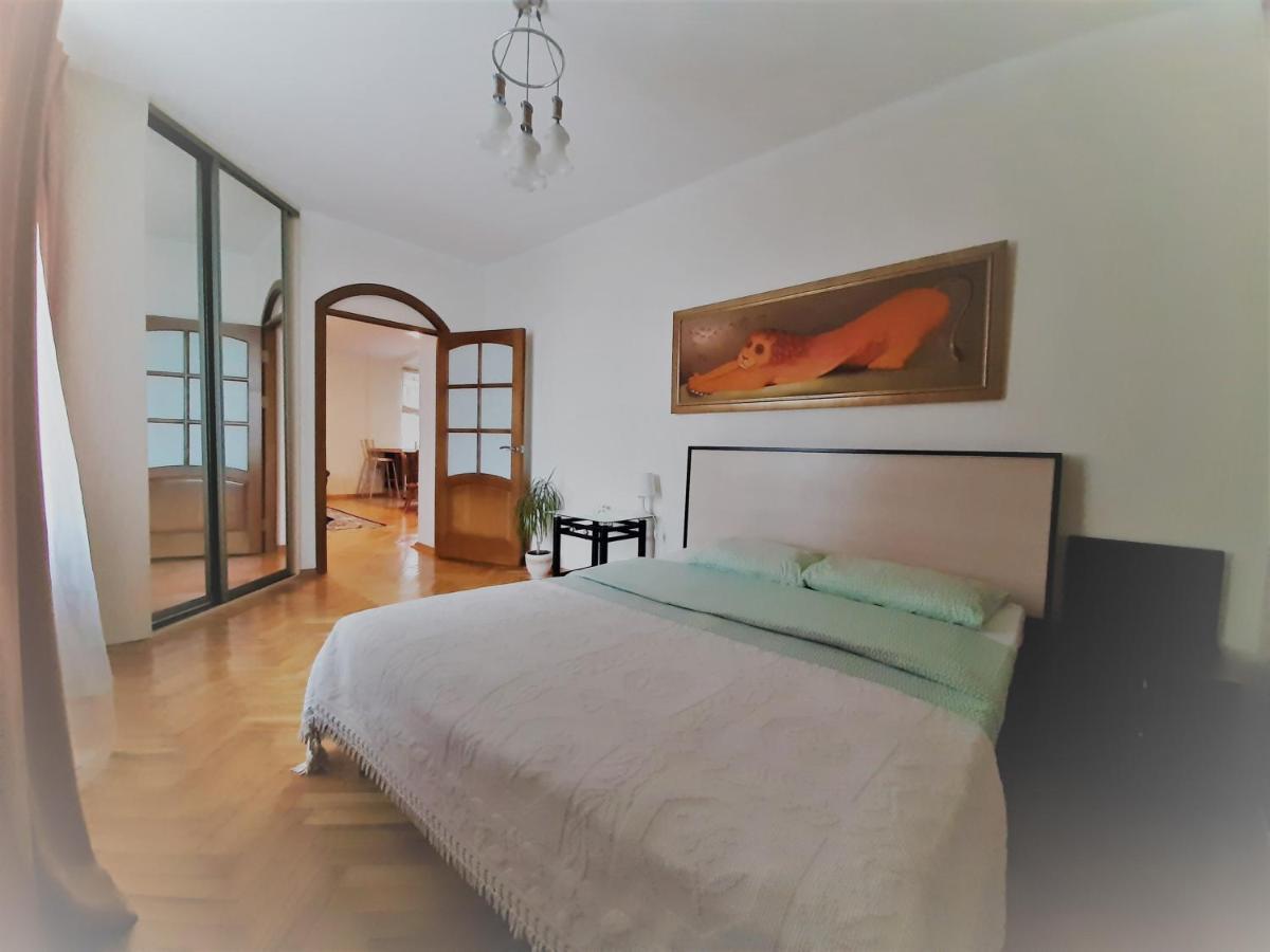 Apartment On Myasnikova 34 Mińsk Zewnętrze zdjęcie