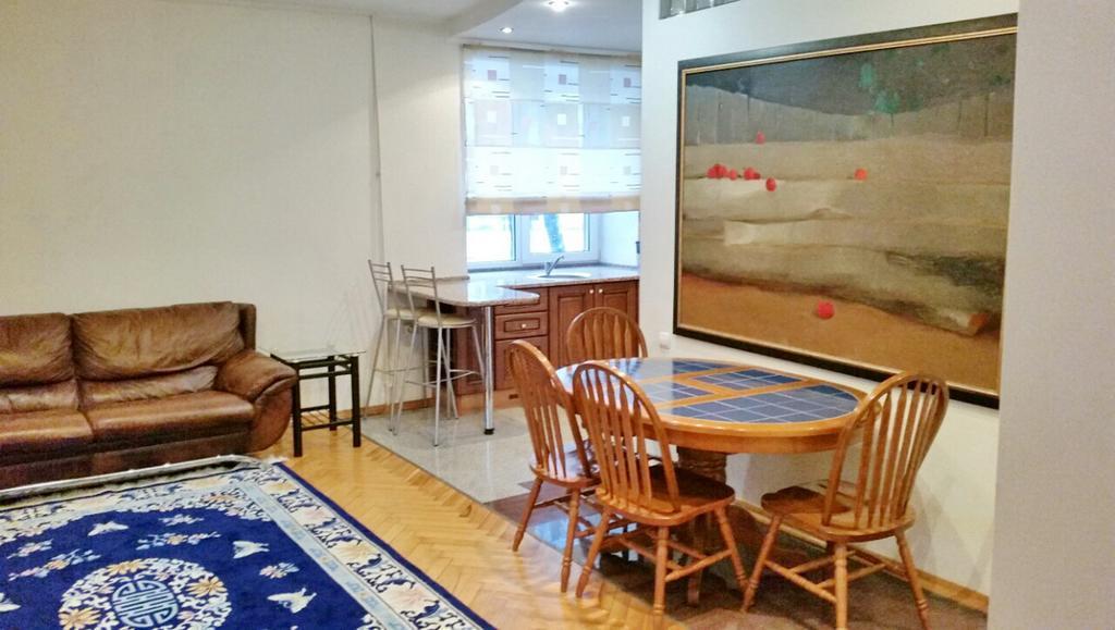 Apartment On Myasnikova 34 Mińsk Zewnętrze zdjęcie
