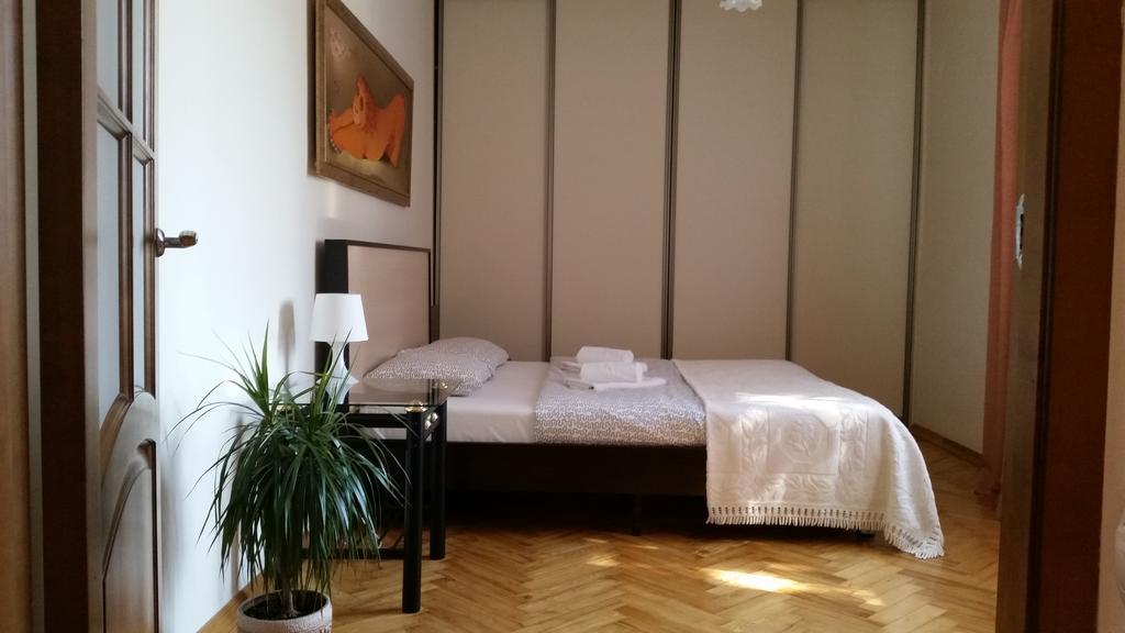 Apartment On Myasnikova 34 Mińsk Zewnętrze zdjęcie